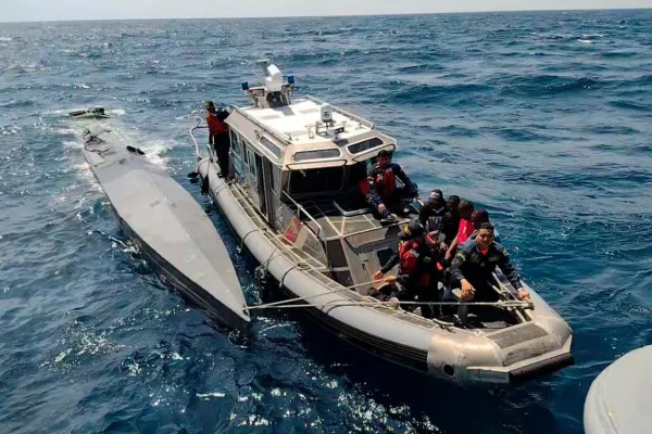600x400_colombia-incauta-primera-vez-narcosubmarino-no-tripulado-1091098-223226