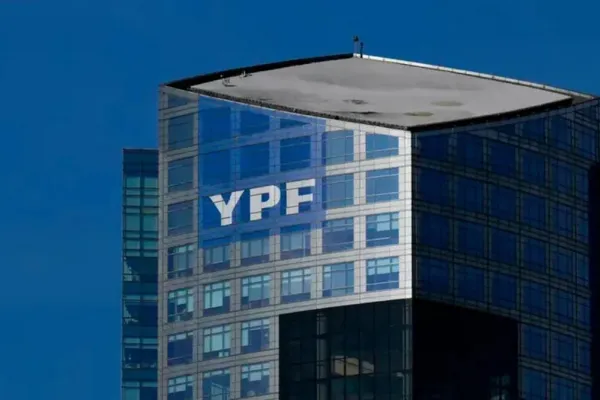 600x400_ypf-gobierno-presento-argumentos-para-evitar-entregar-51porciento-acciones-1094133-085333