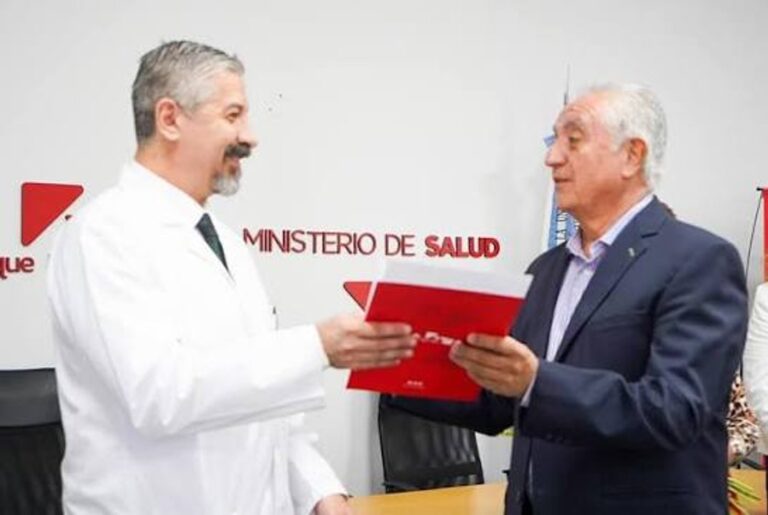 La Rioja: el ministro de Quintela reconoció hasta 300 enfermeros precarizados