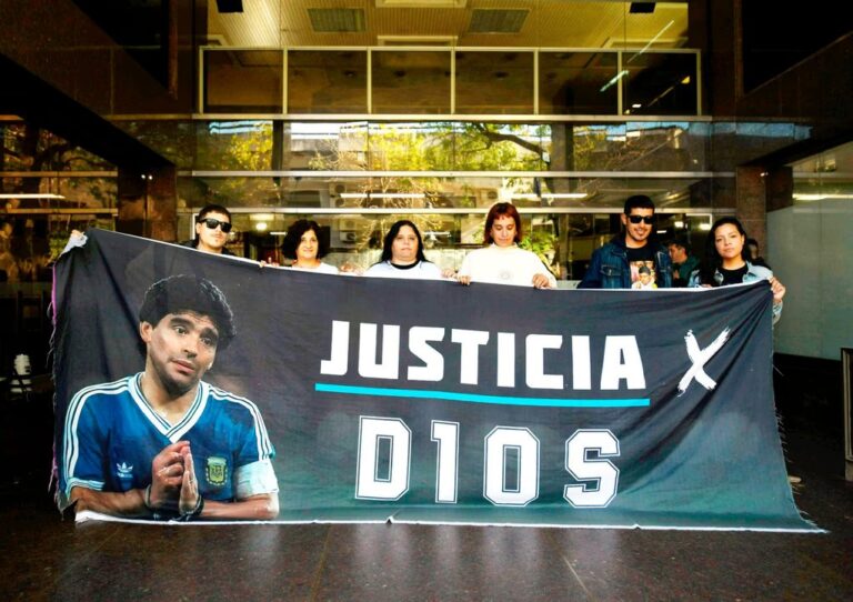 “Cosachov nunca pateó la pelota afuera, no fue indiferente”: pidieron la absolución de la psiquiatra en el caso Maradona