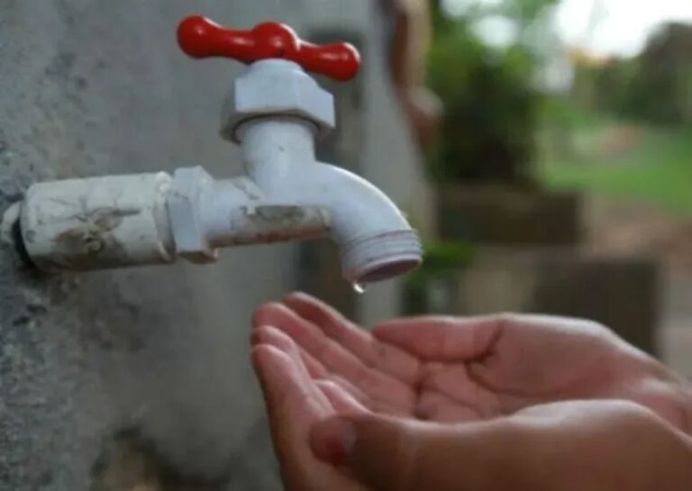 General Rodríguez: vecinos sin agua cortaron el acceso a Agua de Oro