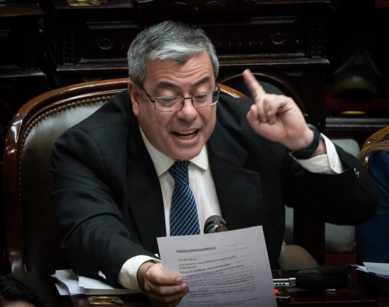 Germán Martínez anticipó una “semana caliente” en Diputados y apuntó contra las privatizaciones