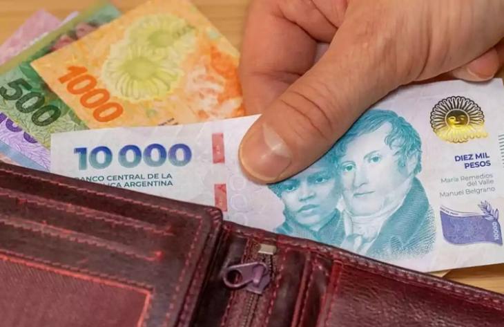 Continúa el pago del sueldo a estatales