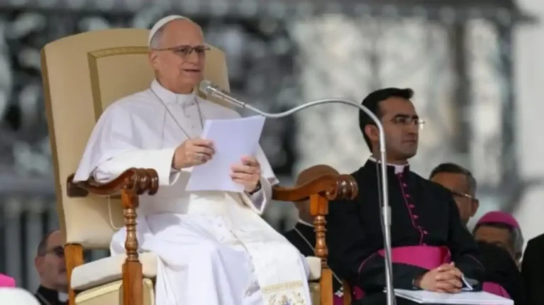 León XIV retomó las audiencias públicas tras su operación y agradeció las oraciones por su salud
